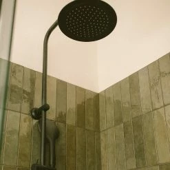 Vente flash 🌟 ESSEBAGNO Essegoia colonne de douche thermostatique noire mate ⭐ -Métal Soldes 3661109016544 5
